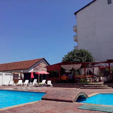 Terrace Under The Stars 公寓 *