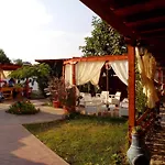 тераса под звездите Приморско